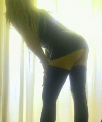 Я сделаю все возможное, чтобы ты почувствовал себя особенным и желанным. 😘✨ Мы можем провести время вместе, наслаждаясь приятной беседой и нежными поцелуями, а может быть и погрузиться в стремительный водоворот страсти. Приглашаю тебя посмотреть мои фото, чтобы увидеть, какая я прекрасная. ✨📷 У меня есть множество положительных отзывов от довольных клиентов, которые восстанавливаются только ко мне. Если тебе нужно расслабиться, отвлечься от повседневных забот и заботиться о себе - не стесняйся и свяжись со мной. Я обещаю тебе незабываемые моменты в моих нежных руках. 💋💫 So what are you waiting for? Давай встретимся, и я окуну тебя в океан блаженства и наслаждения. Жду тебя в Москве, мой дорогой! 💖🌃 14549, 30 лет