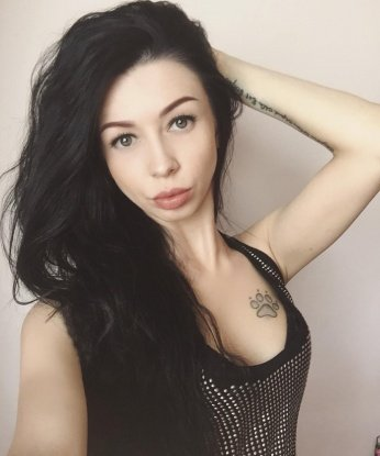 Живу в Москве и готова предложить тебе море удовольствия. Мои заботливые руки и чувственные губы принесут тебе незабываемый опыт. С теплотой и страстью я создаю атмосферу, полную релаксации и наслаждения. Уверена, что ты будешь жаждать еще. Возможен выезд, красивые фото и положительные отзывы говорят сами за себя. Не упускай возможности испытать меня, и я уверена, что ты не пожалеешь. 💕💋💫 2821, 26 лет